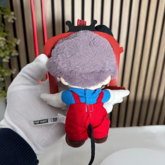 🏰 WOW 🤩 Dimoo World × Disney Vinyl Plush Keychain 💜 RARE "Secret Mickey TV Show" - Picture 3 of 10